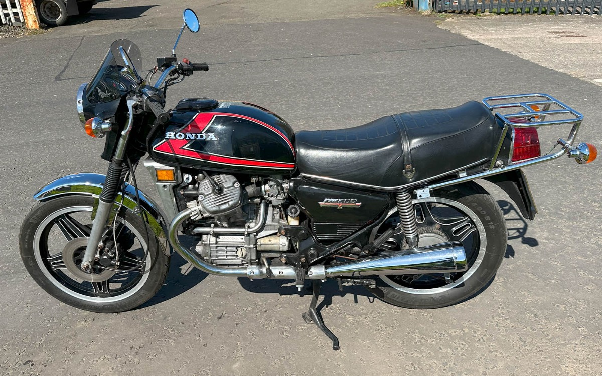 1981 Honda CX500C Image 3